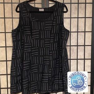 Linen Black White Sleeveless Tank Top Size XXL
By Click